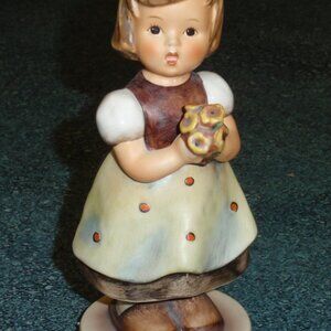 "For Mother" Goebel Hummel Figurine #257 TMK6 - Cute Collectible Christmas Gift!